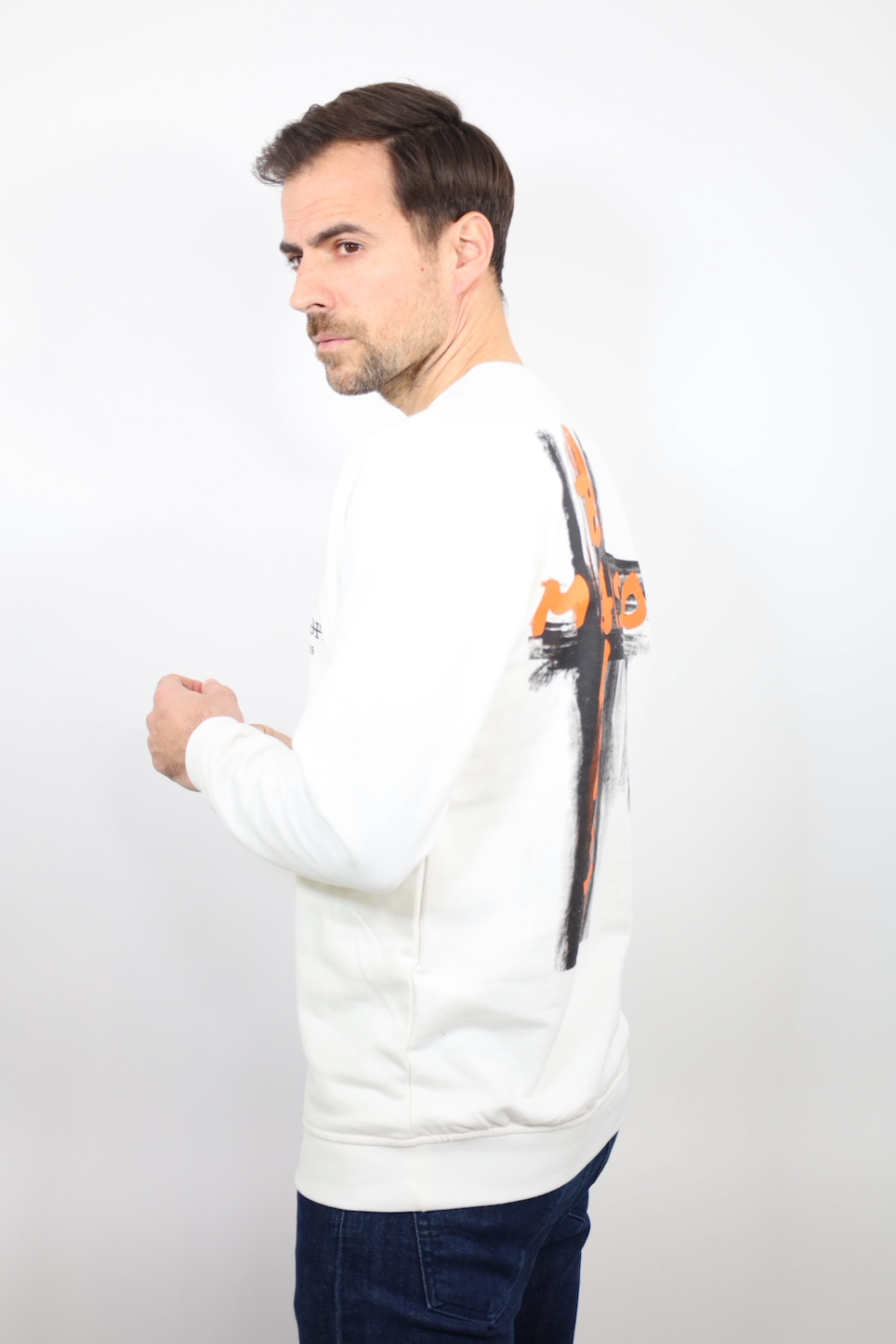 Sweatshirt "Artistic Echo" – Orange Urbain-Blanc